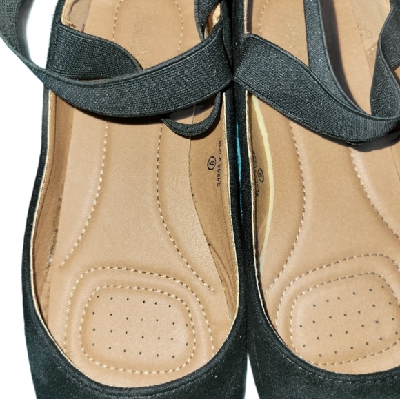 Bella Marie  Flat /Loafer shoes - Picture 2 of 4